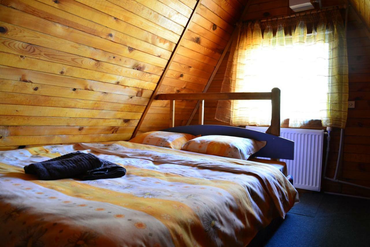 Borovets Gondola Apartment & Ski By Winter Bros エクステリア 写真